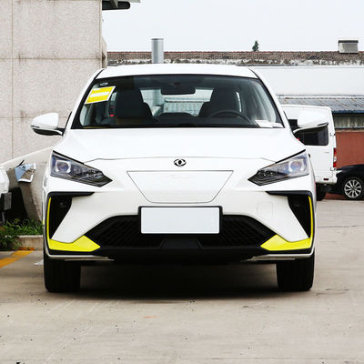 Dong Feng E70 Chinese Electric Taxi For Online Ride Hailing Battery Life 400KM