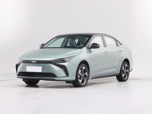 Geely Geometry G6 Chinese Electric Sedan 410KM-500KM Suitable For UBER