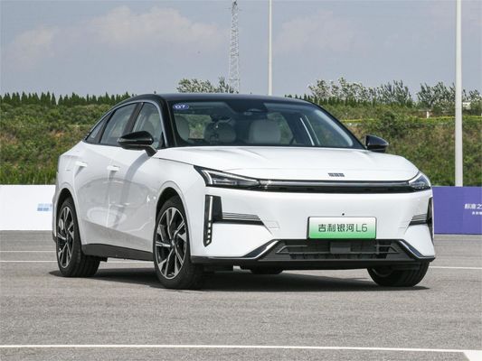 Geely Galaxy L6 Chinese Electric Sedan Plug In Hybrid Sedans 1370KM L2 Assisted Driving