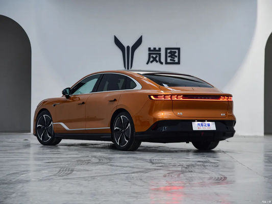 Voyah Chasing PHEV Sedan Chinese Electric Sedan 1.5T Engine Cruising Range 1227KM