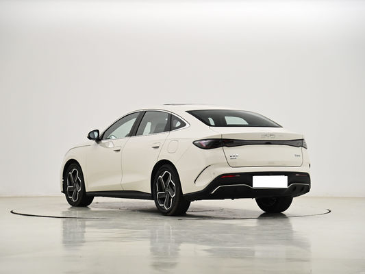 2024 BYD Seal06 Dm-i CLTC (L/100km) 1.36L PHEV Power Comprehensive Range 2100KM Hybrid Sedan！