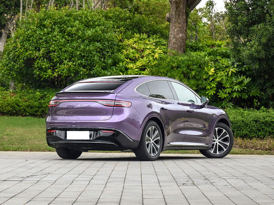 Huawei Luxeed R7 . China's most advanced smart car, with a pure electric range of up to 802KM! China's high-end electric car