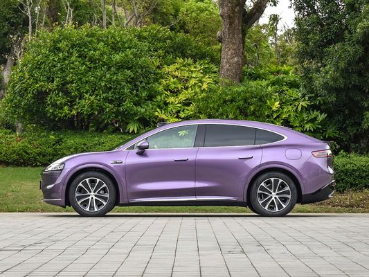 Huawei Luxeed R7 . China's most advanced smart car, with a pure electric range of up to 802KM! China's high-end electric car