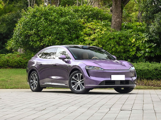 Huawei Luxeed R7 . China's most advanced smart car, with a pure electric range of up to 802KM! China's high-end electric car